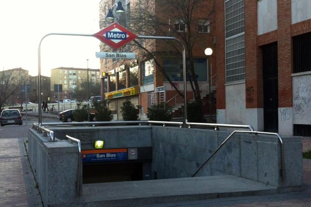 Bonito Apartamento. Estadio Wanda - Metro Sanblas Lägenhet Madrid Exteriör bild